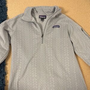 Patagonia Light Gray Patterned Pullover